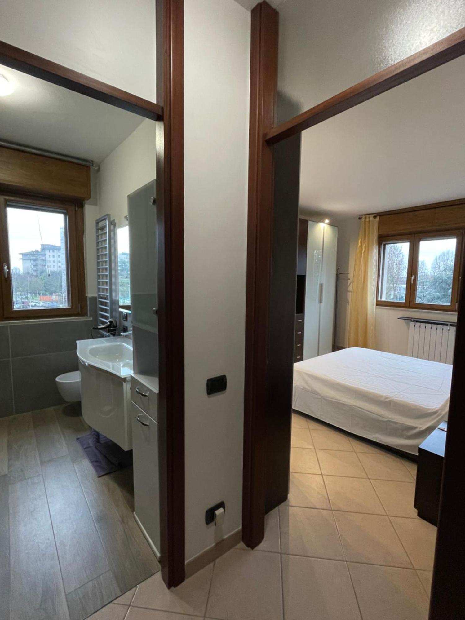 Pm 2 Via De Gasperi Guest House Rozzano Exterior foto